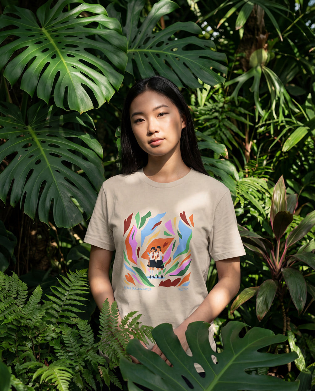 wearable-art-collab-petra-eriksson-anisa-t-shirt-tote-sweater-11